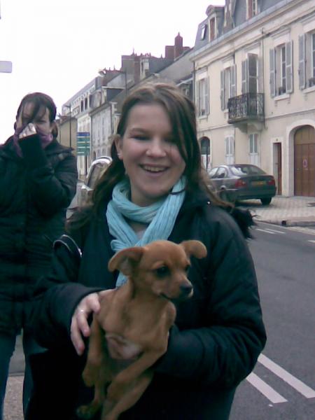 Elsa et son petit chien alias chérie lolite